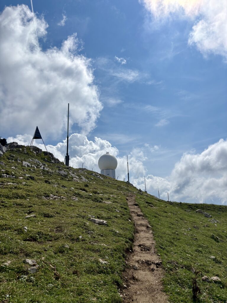 la dole randonnées autour des jouvencelles